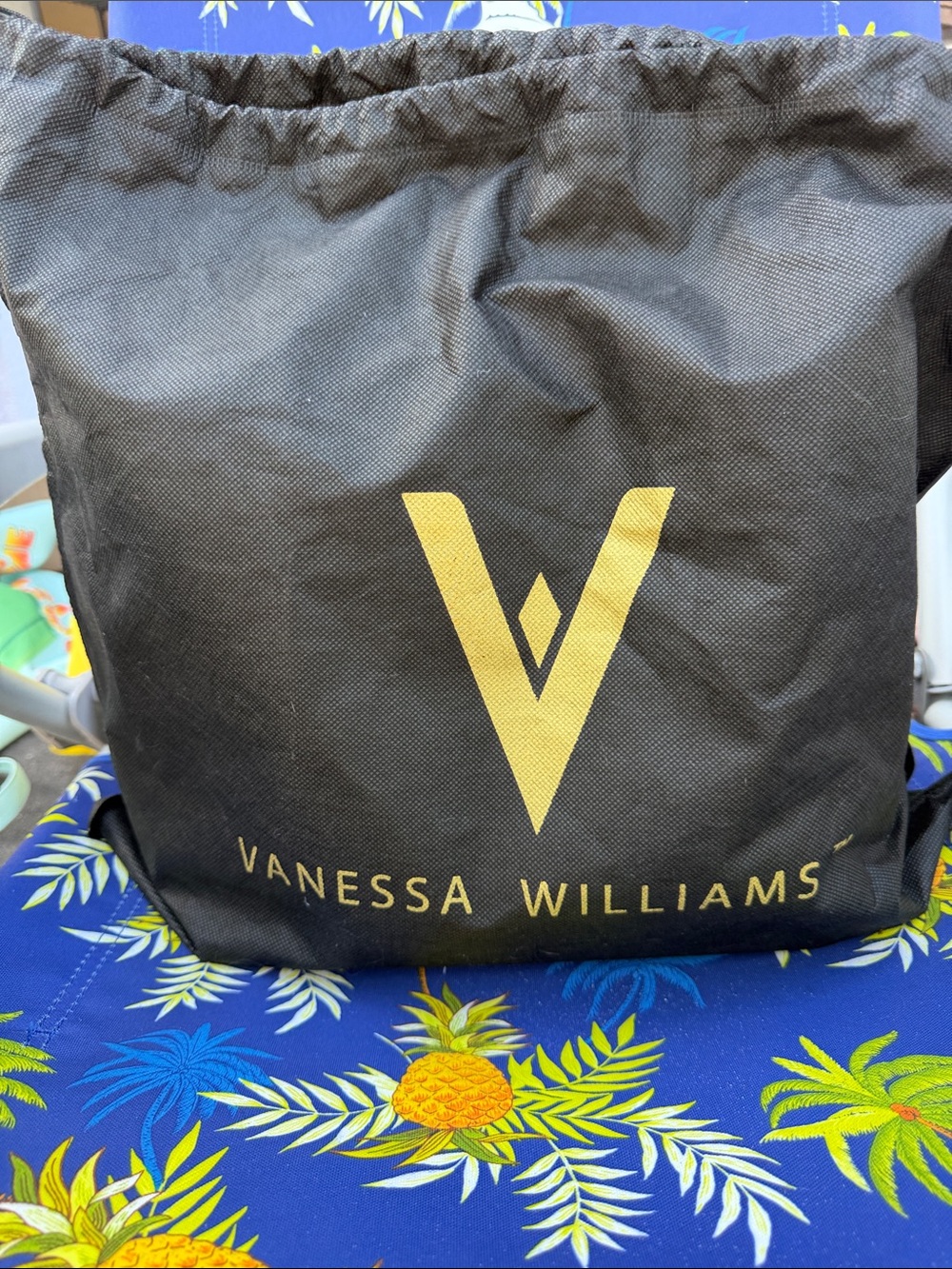 Vanessa Williams Pink Shoulder Bag - Picture 6 of 6